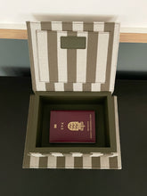 Load image into Gallery viewer, The Darling Box #1