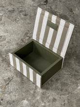 Load image into Gallery viewer, The Darling Box #1