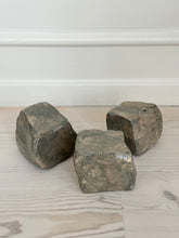 Load image into Gallery viewer, Rose Eken #8
