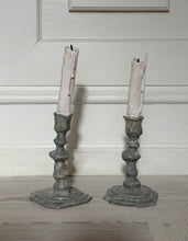 Load image into Gallery viewer, Rose Eken #02
